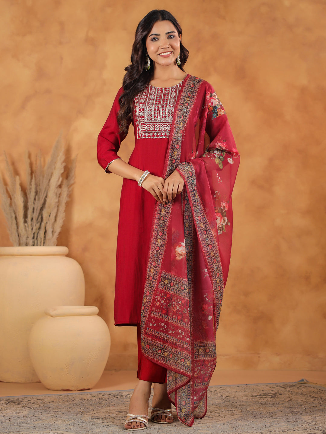 Janasya Dark Chanderi Yoke Embroidery Straight Kurta Set 