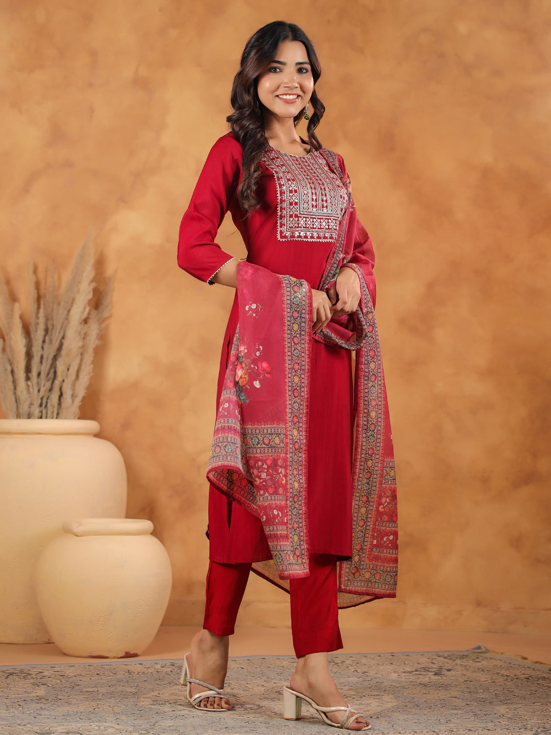 Janasya Dark Chanderi Yoke Embroidery Straight Kurta Set 
