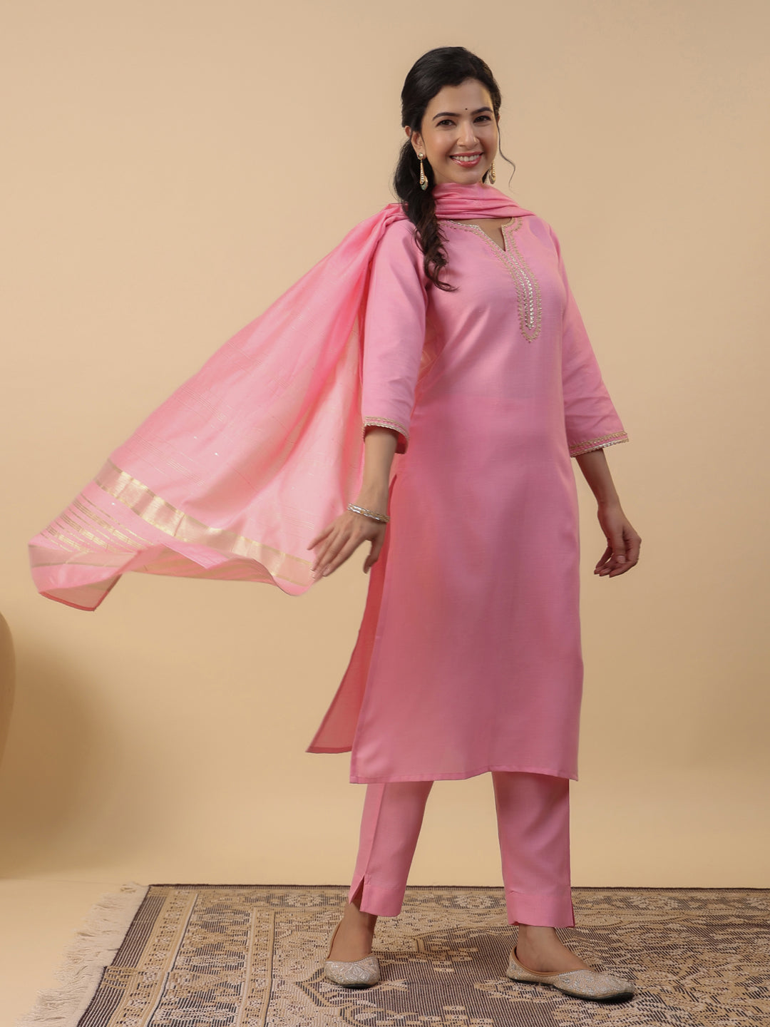Janasya Light Cotton Blend Solid Straight Kurta Set 