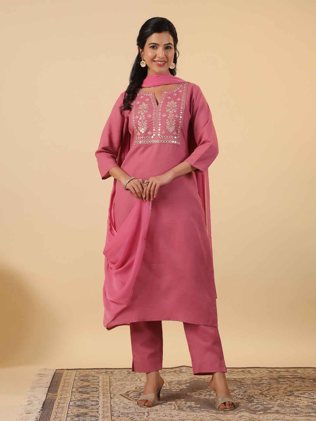 Janasya Light Cotton Blend Yoke Embroidery Straight Kurta Set 
