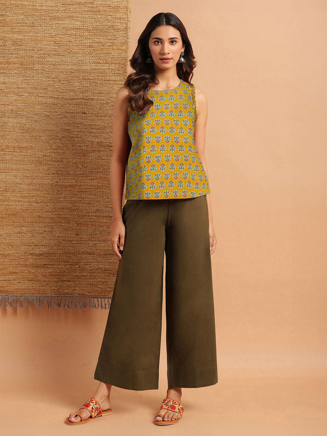 Janasya Dark Cotton Floral Straight Top 