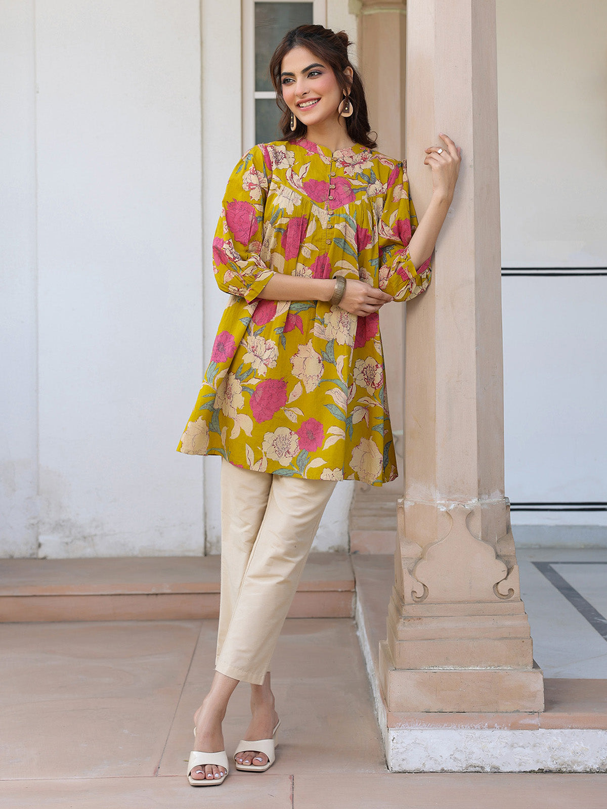 Janasya Bright Cotton Floral A-Line Tunic 
