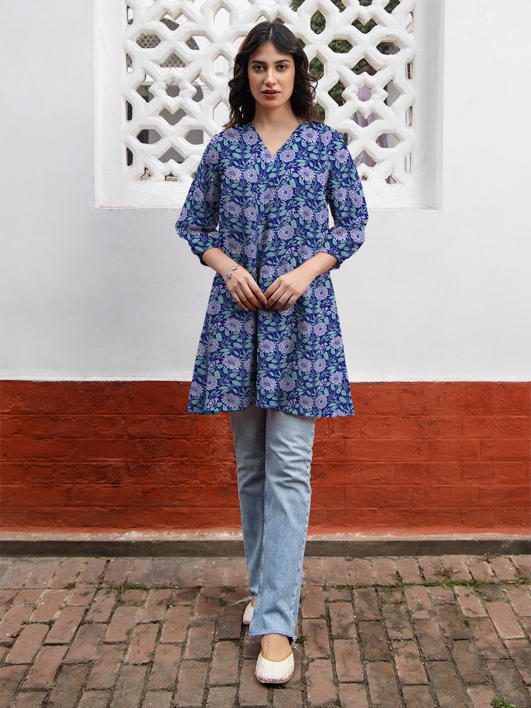 Janasya Dark Georgette Floral A-Line Tunic 