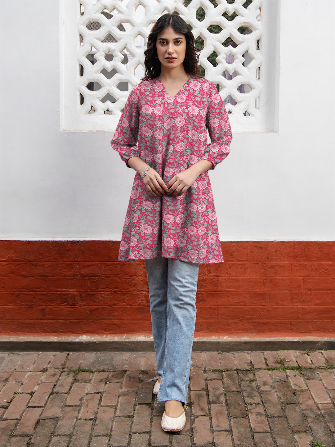Janasya Dark Georgette Floral A-Line Tunic 