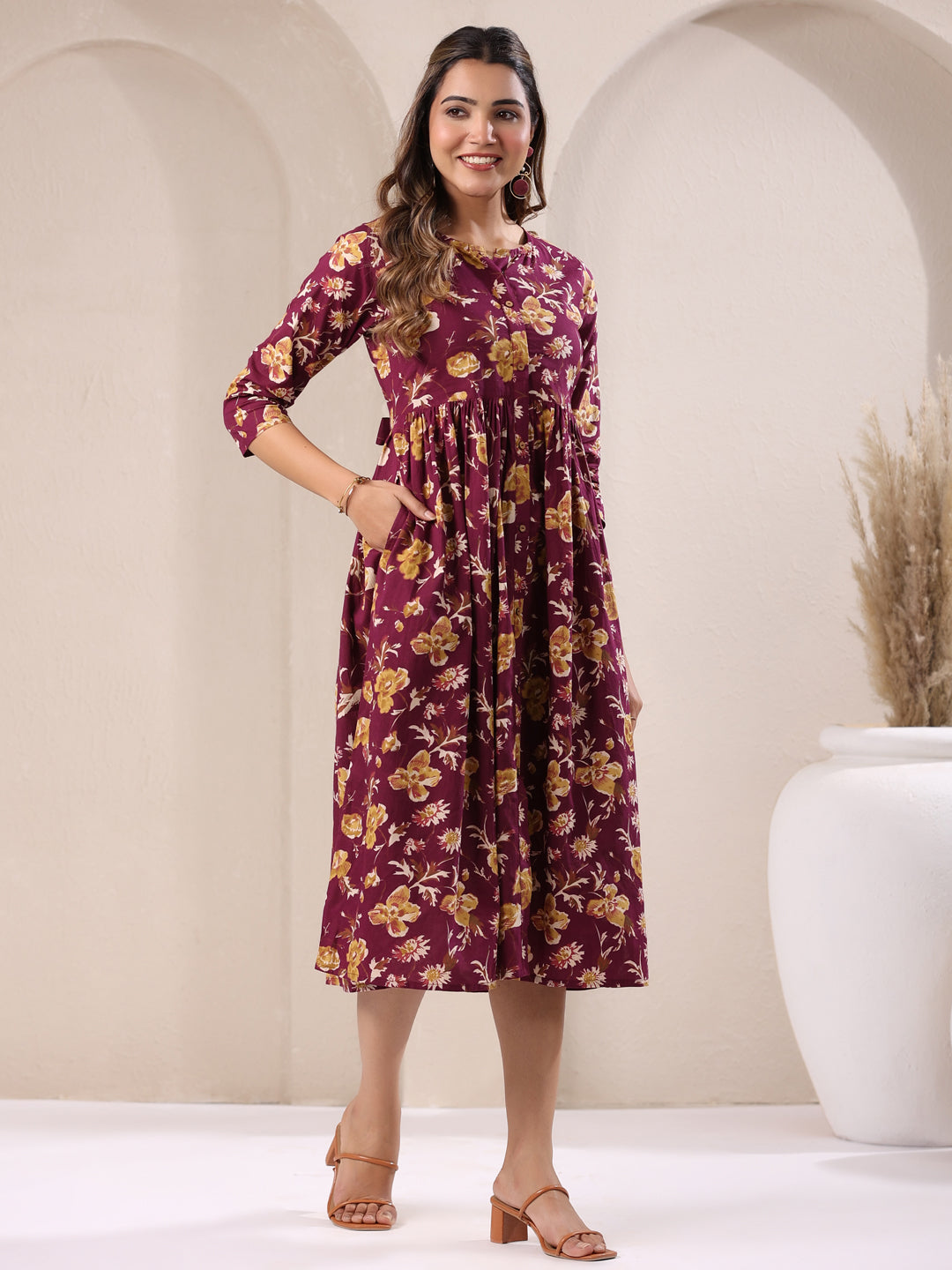 Janasya Dark Cotton Floral Gathered Dress 