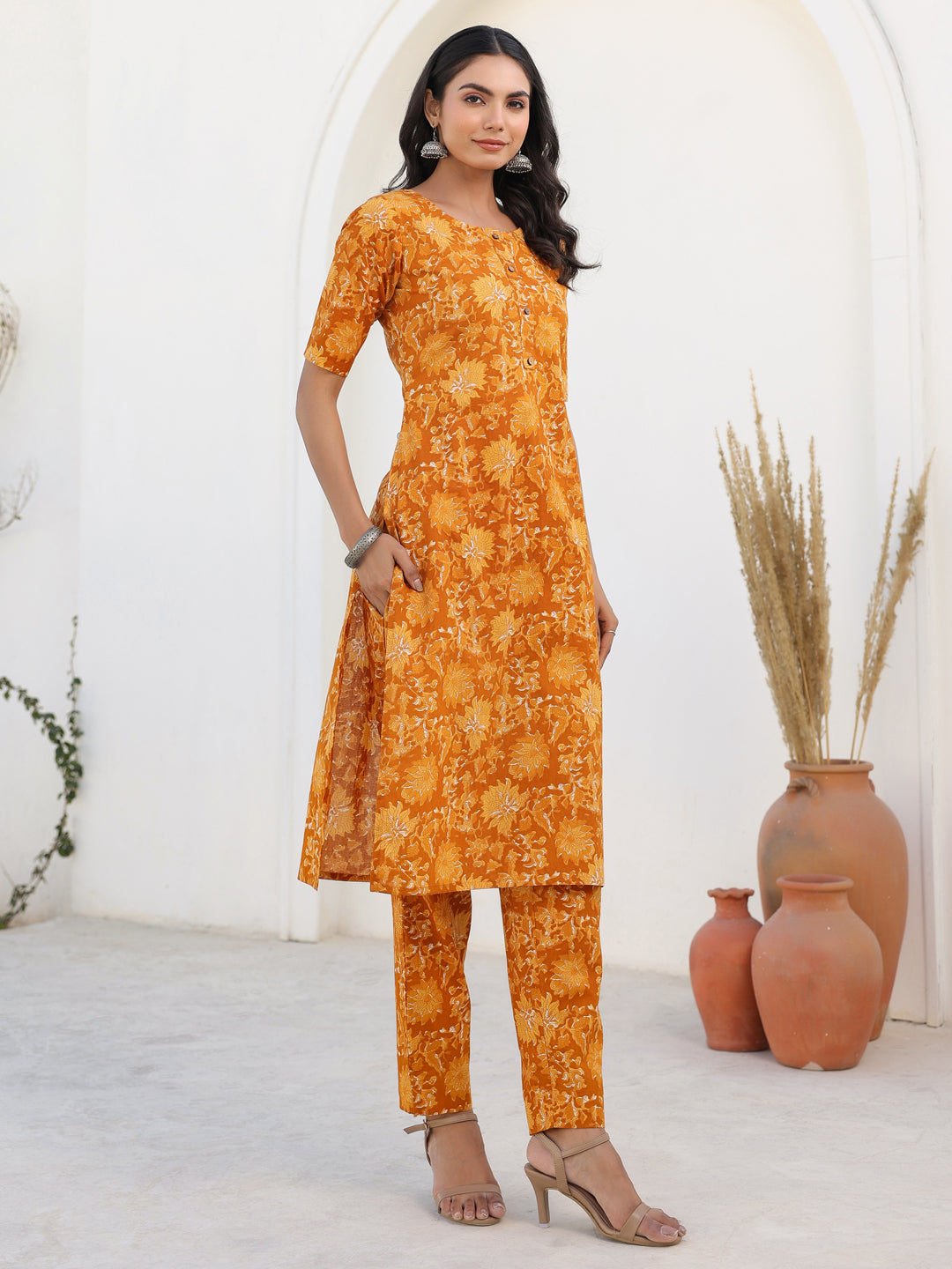 Janasya Bright Cotton Floral Straight Kurta Set 