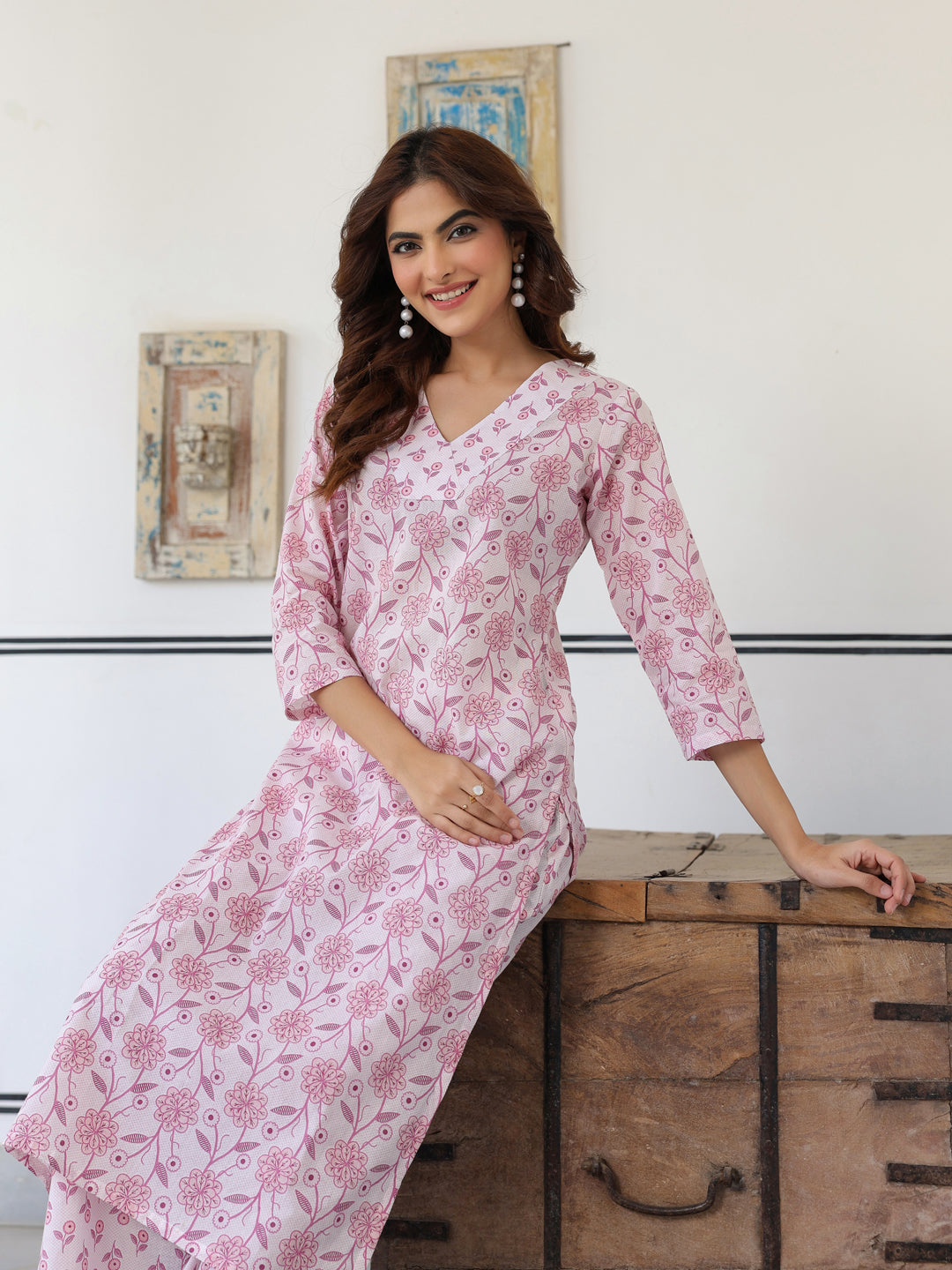 Janasya Light Cotton Floral Straight Kurta Set 