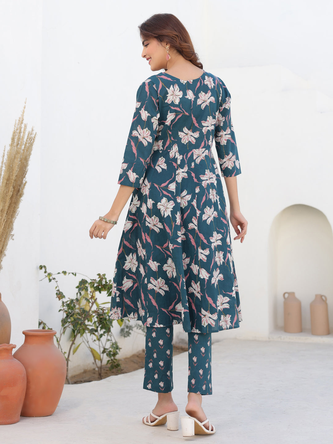 Janasya Dark Cotton Floral A-Line Kurta Set 