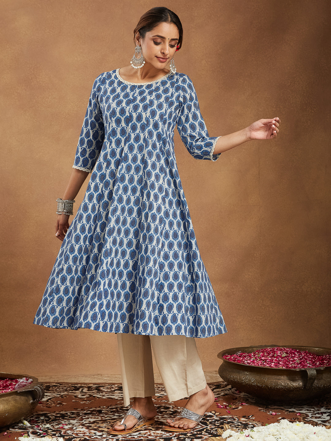 Janasya Dark Cotton Paisley Anarkali Kurta Set 
