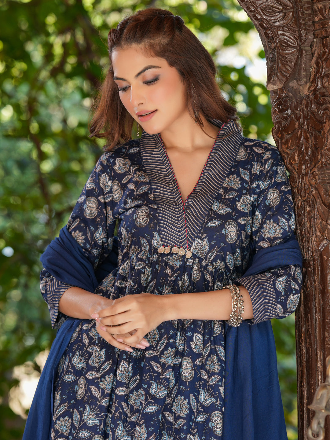 Janasya Dark Cotton Floral A-Line Kurta Set 