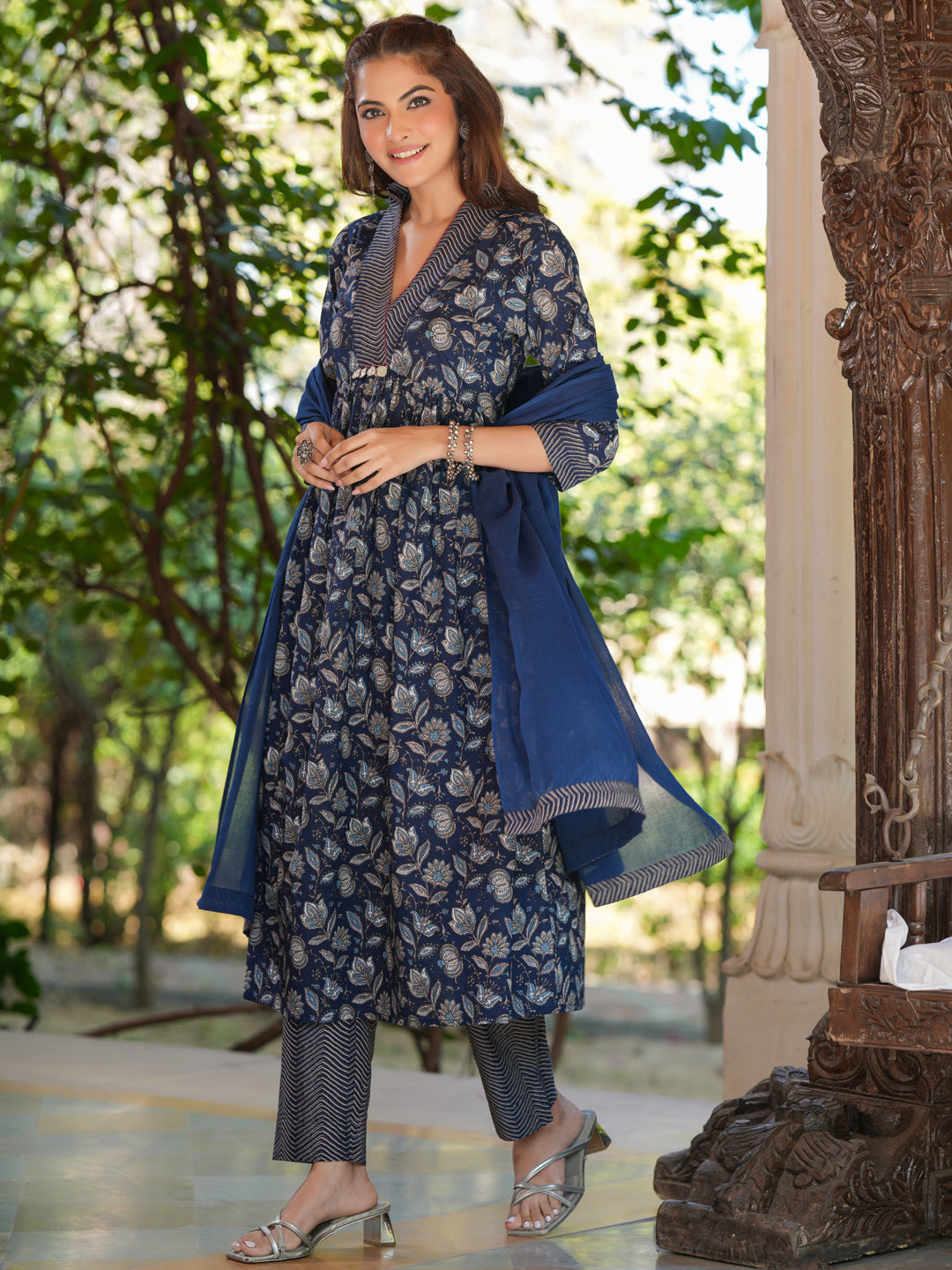 Janasya Dark Cotton Floral A-Line Kurta Set 