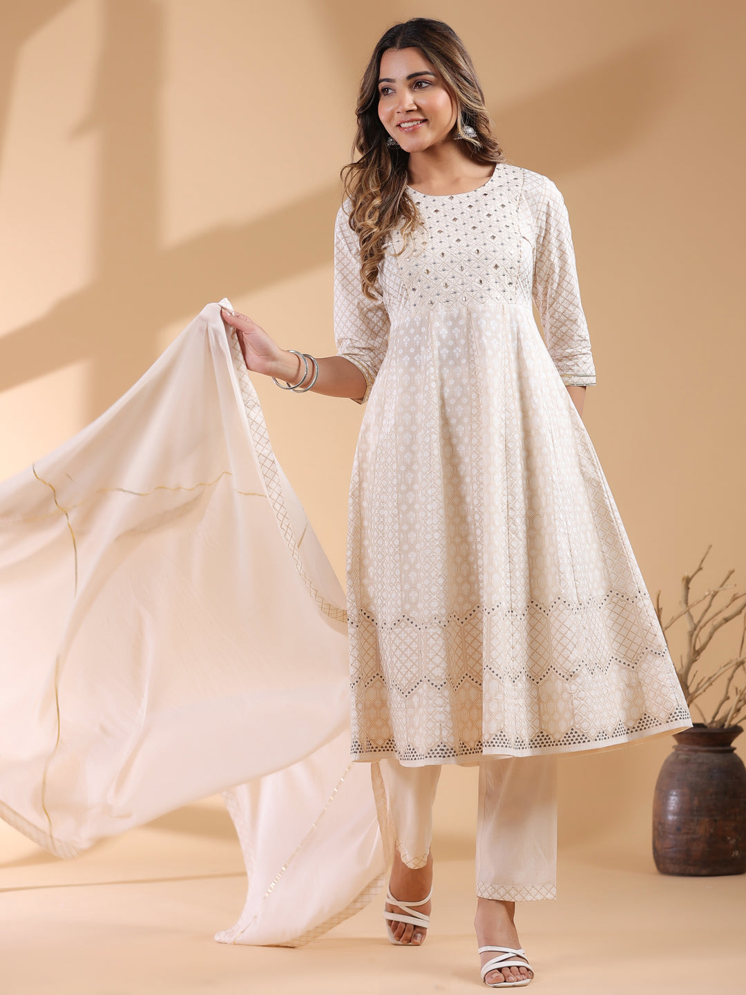 Janasya Light Cotton Ethnic Motifs Anarkali Kurta Set 