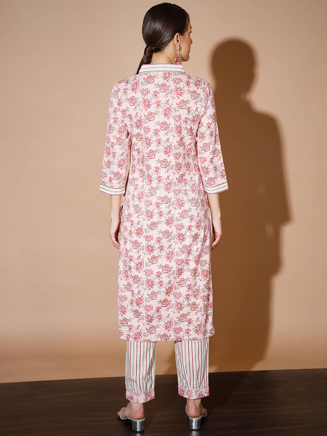 Myshka Women Pink Floral Kurta & Trousers