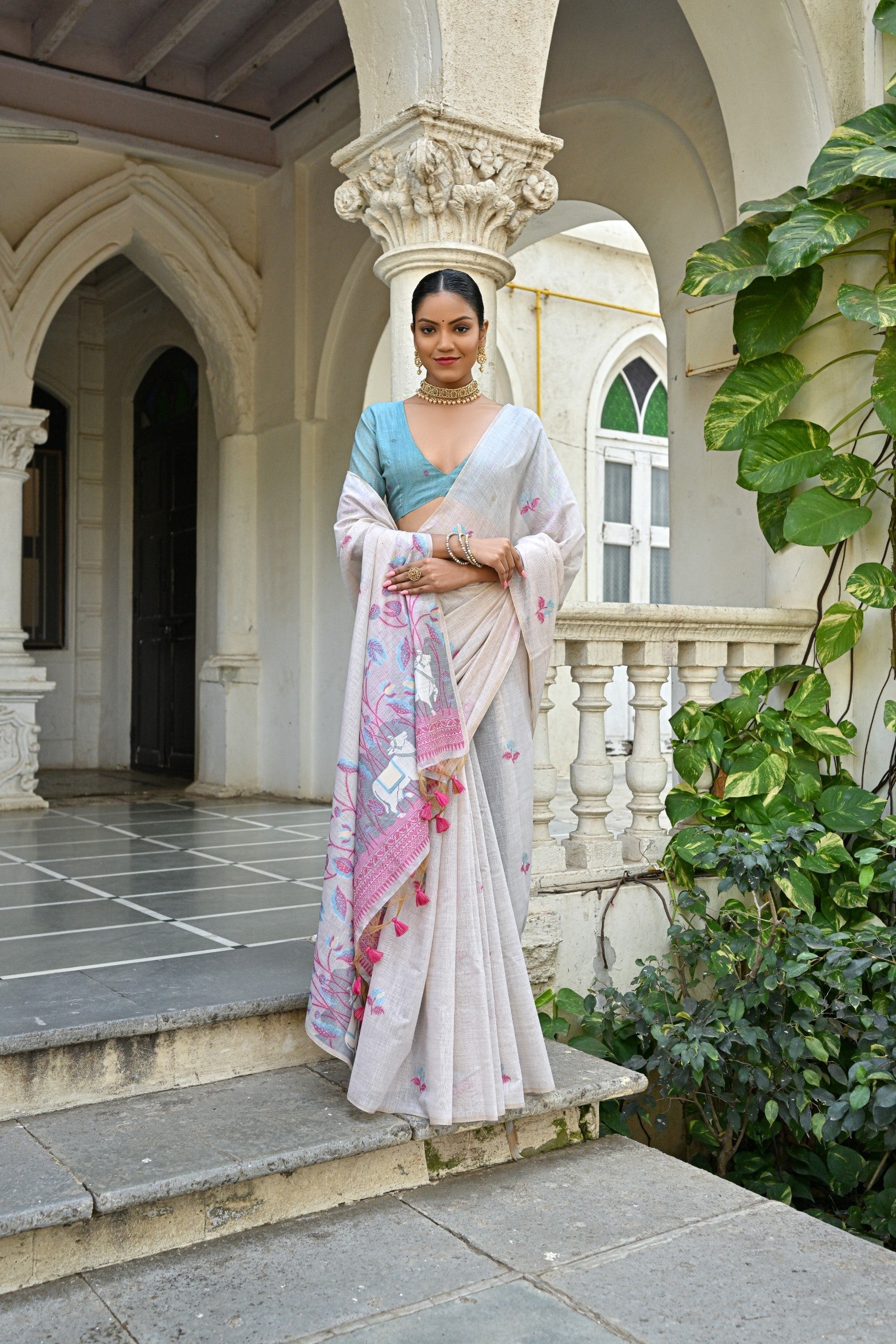 Jyoti Fashion Women's Pink Soft Muga Cotton Floral Weaving Traditional Saree with Blouse | Swadesiicart