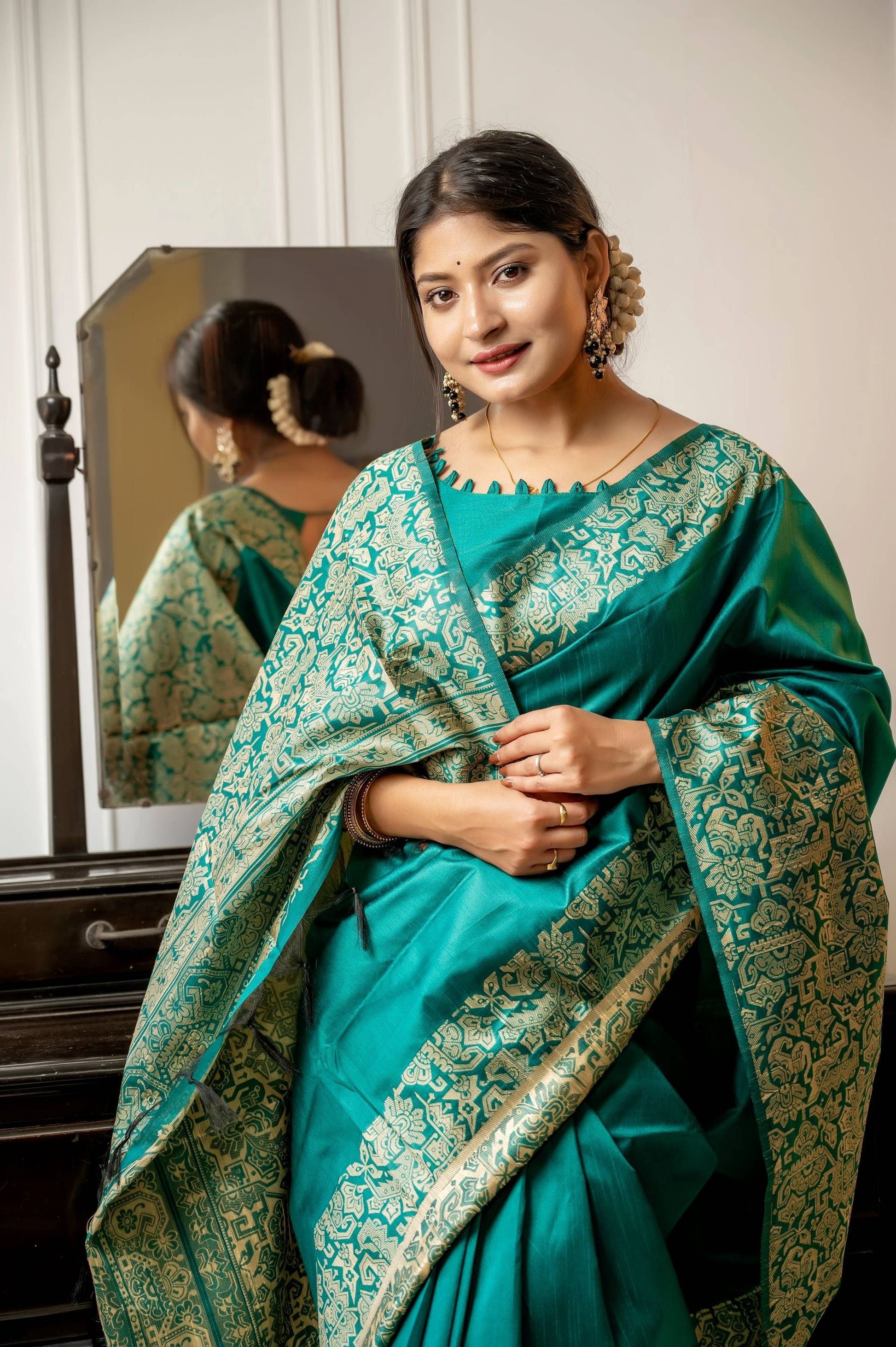 Jyoti Fashion Women's Rama Handloom Raw Silk Weaving Designer Saree with Blouse | Swadesiicart