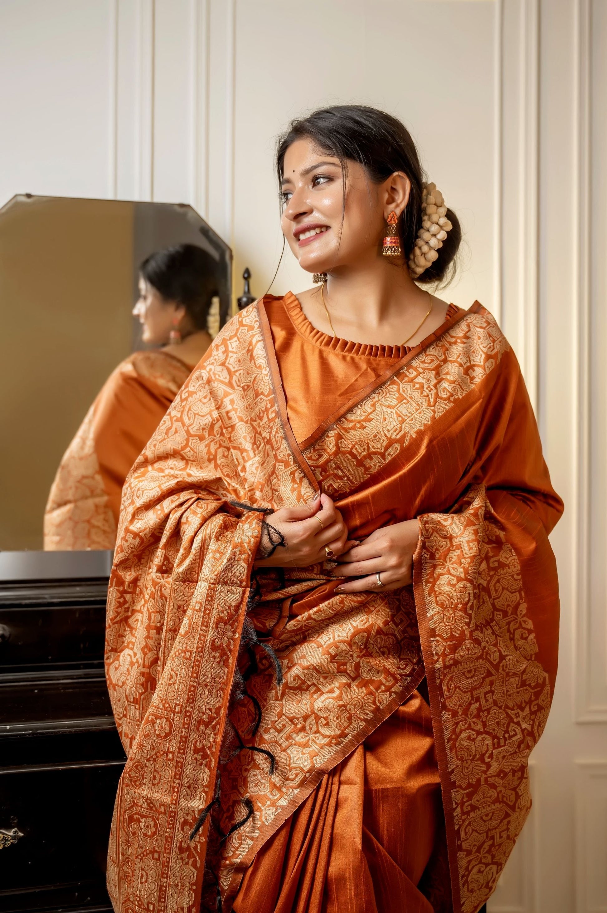 Jyoti Fashion Women's Orange Handloom Raw Silk Weaving Designer Saree with Blouse | Swadesiicart