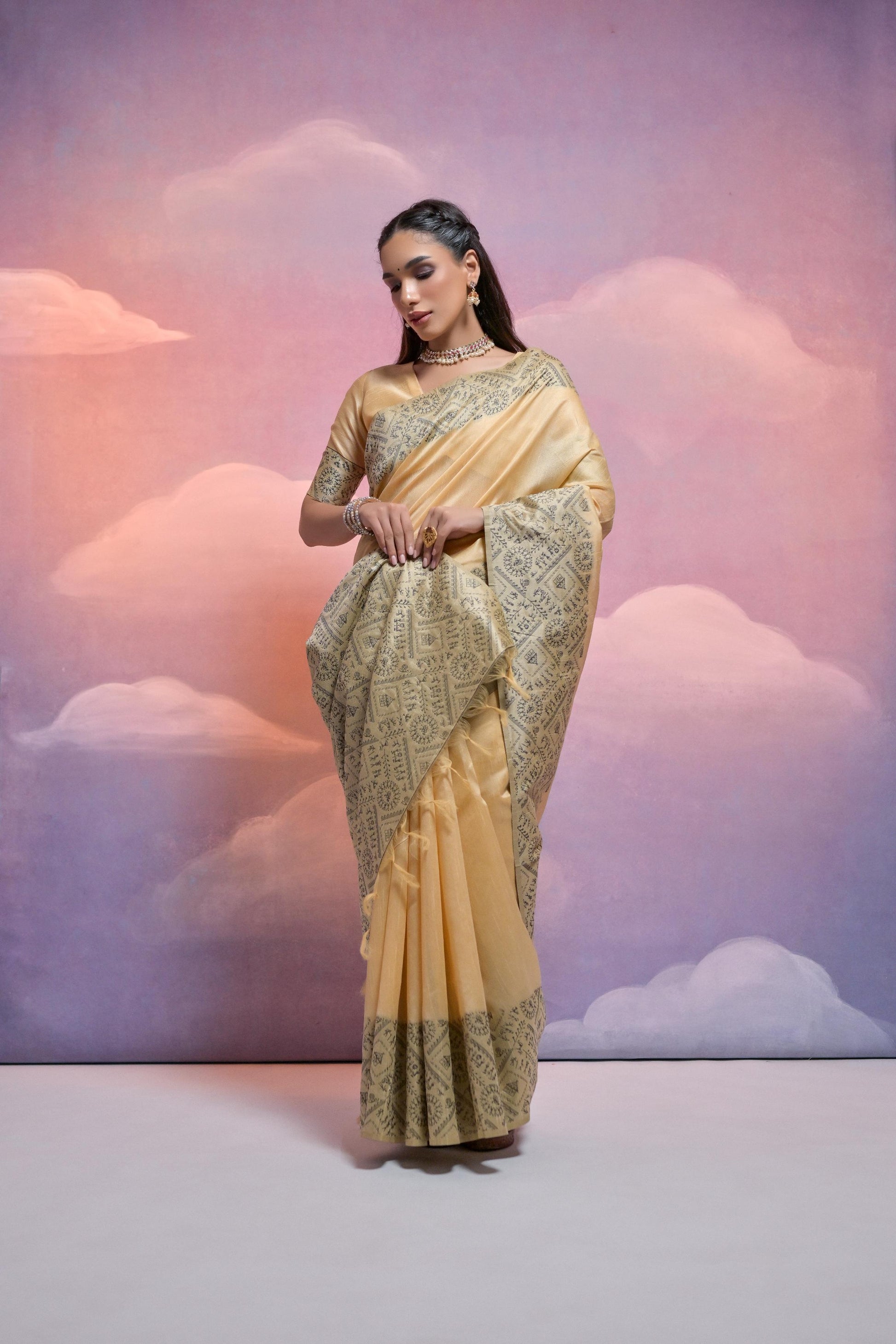 Jyoti Fashion Women's Cream Handloom Raw Silk Weaving Designer Saree with Blouse | Swadesiicart