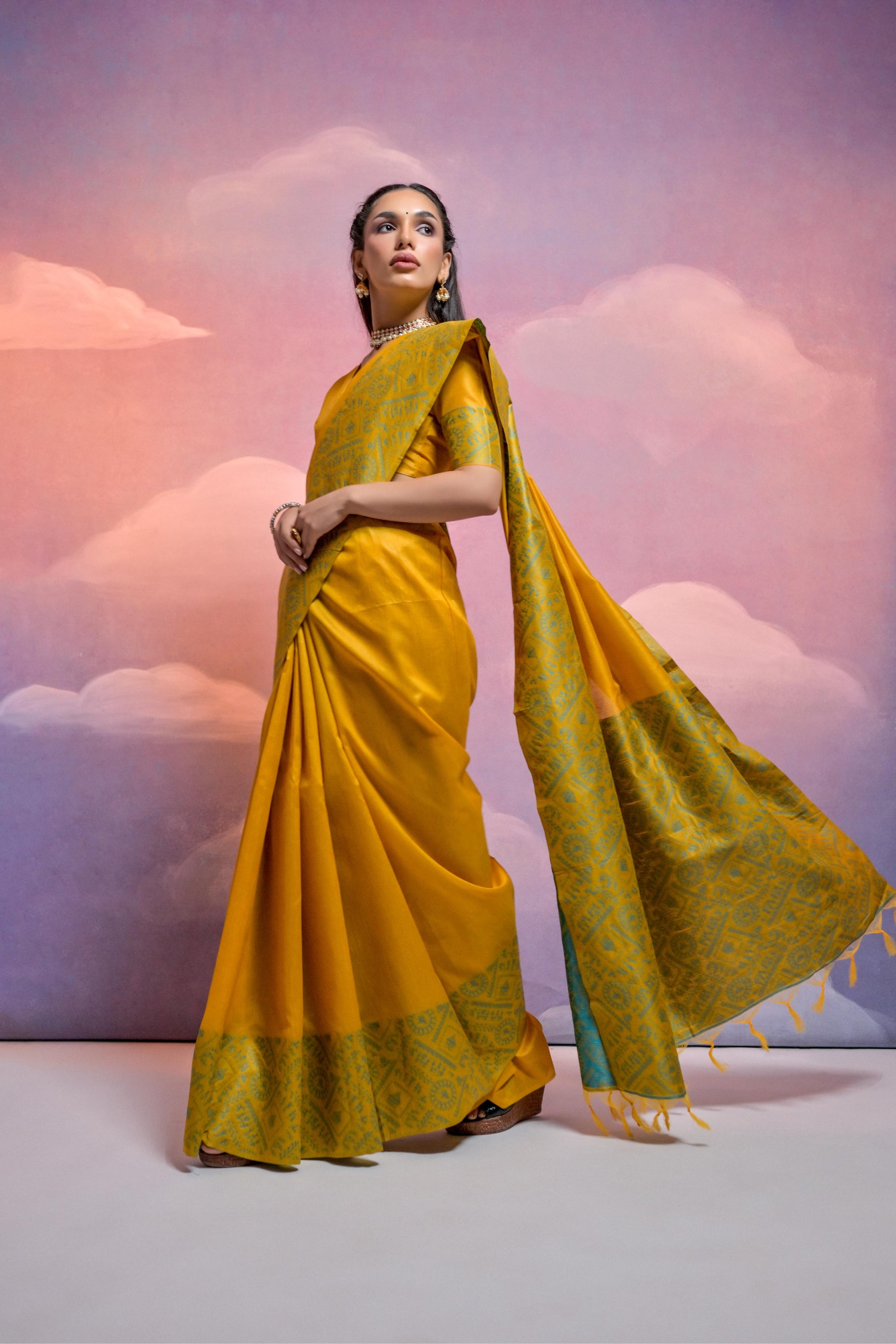 Jyoti Fashion Women's Yellow Handloom Raw Silk Weaving Designer Saree with Blouse | Swadesiicart