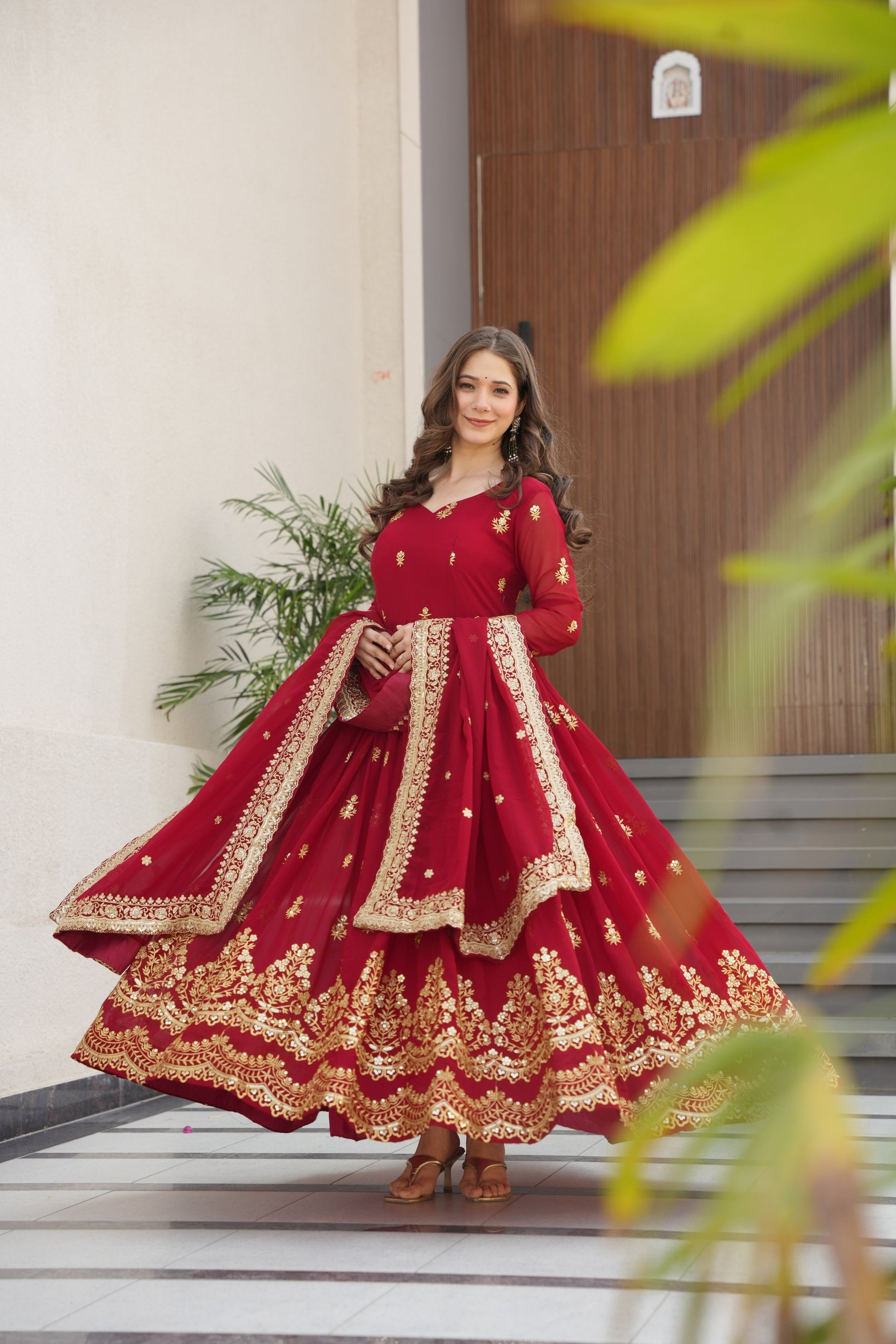 Jyoti Fashion Women's Maroon Faux Blooming Sequins Zari Embroidered Anarkali Set With Dupatta | Swadesiicart