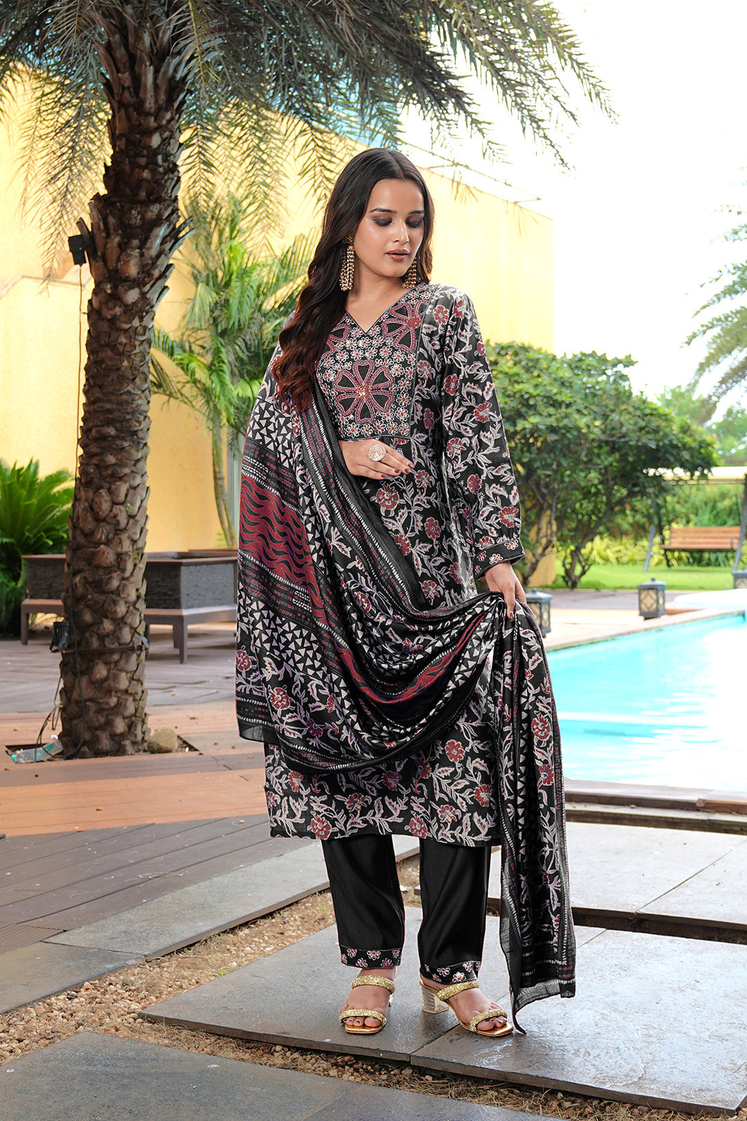 Jyoti Fashion Black Cotton Silk Floral Printed Designer Kurta Set with Dupatta