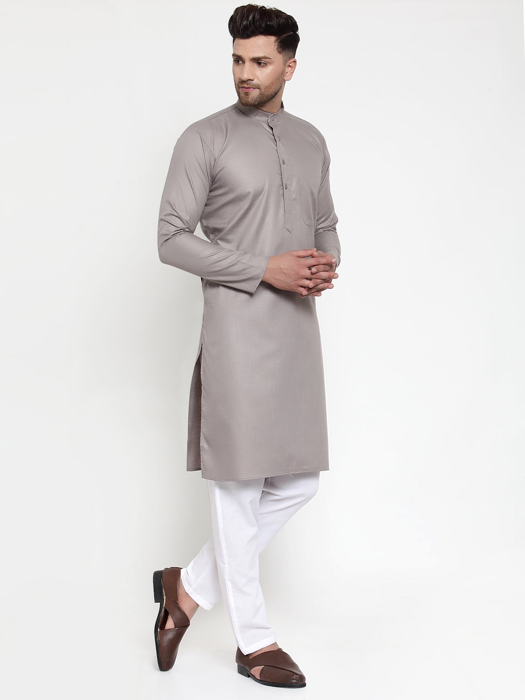 Jompers Men Grey & White Solid Kurta with Churidar