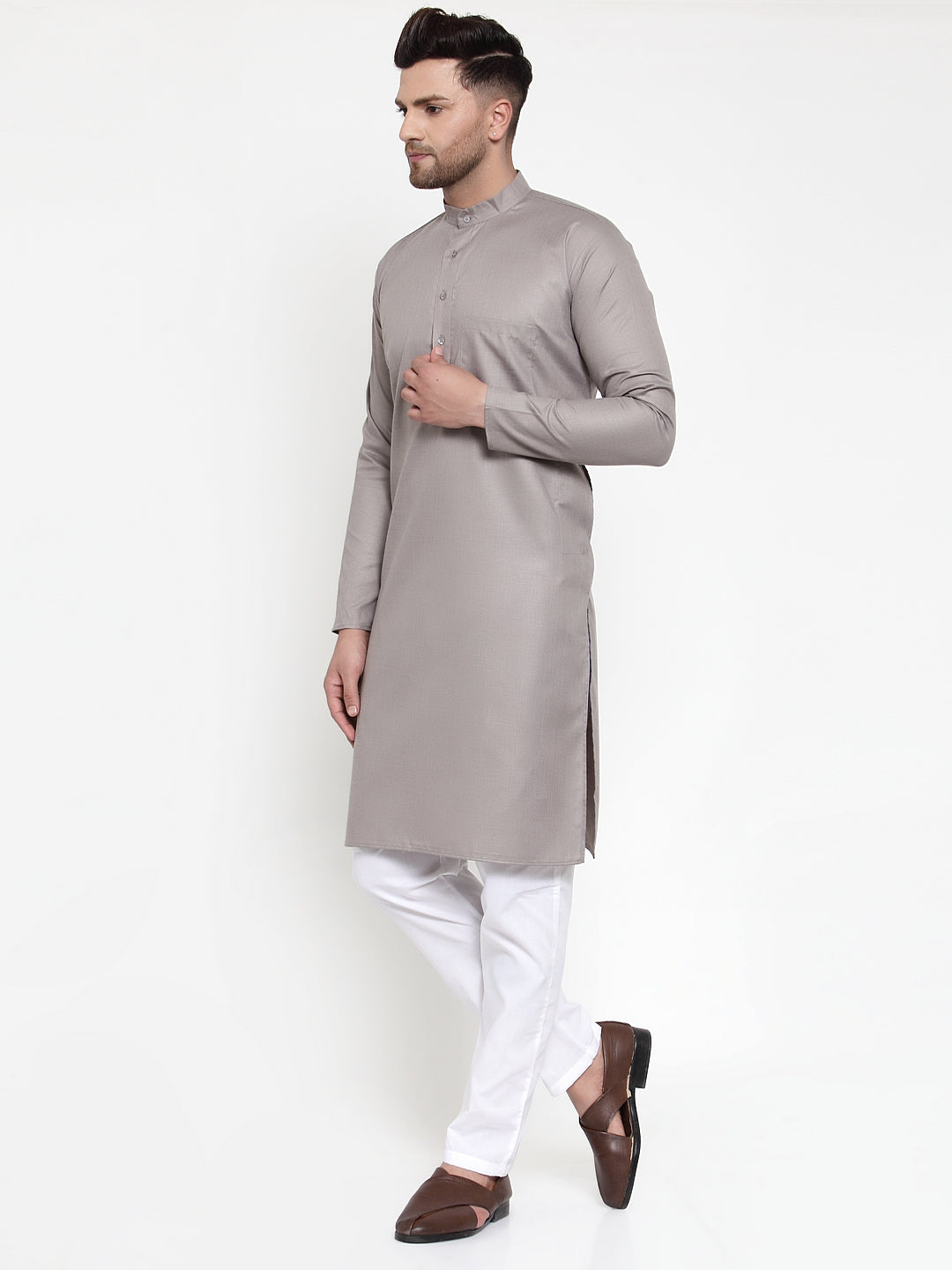 Jompers Men Grey & White Solid Kurta with Churidar