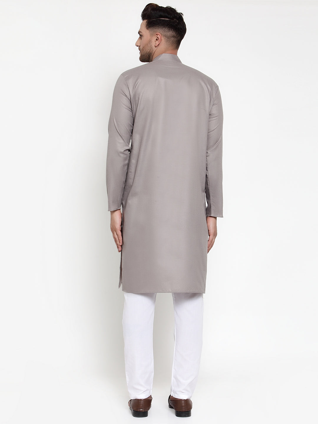 Jompers Men Grey & White Solid Kurta with Churidar