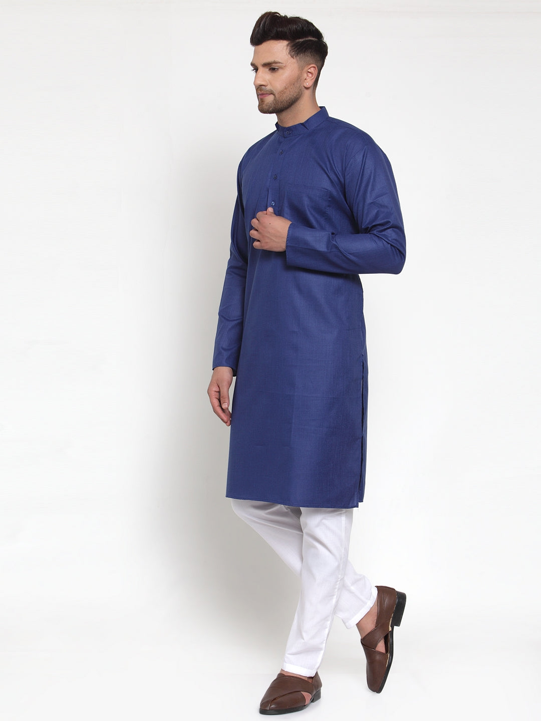 Jompers Men Royal-Blue & White Solid Kurta with Churidar