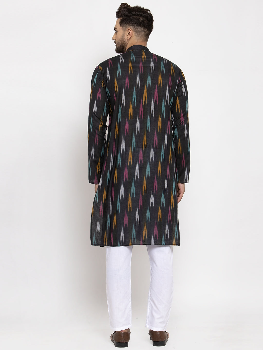 Jompers Men Black Woven Design Ikkat Straight Kurta with Churidar