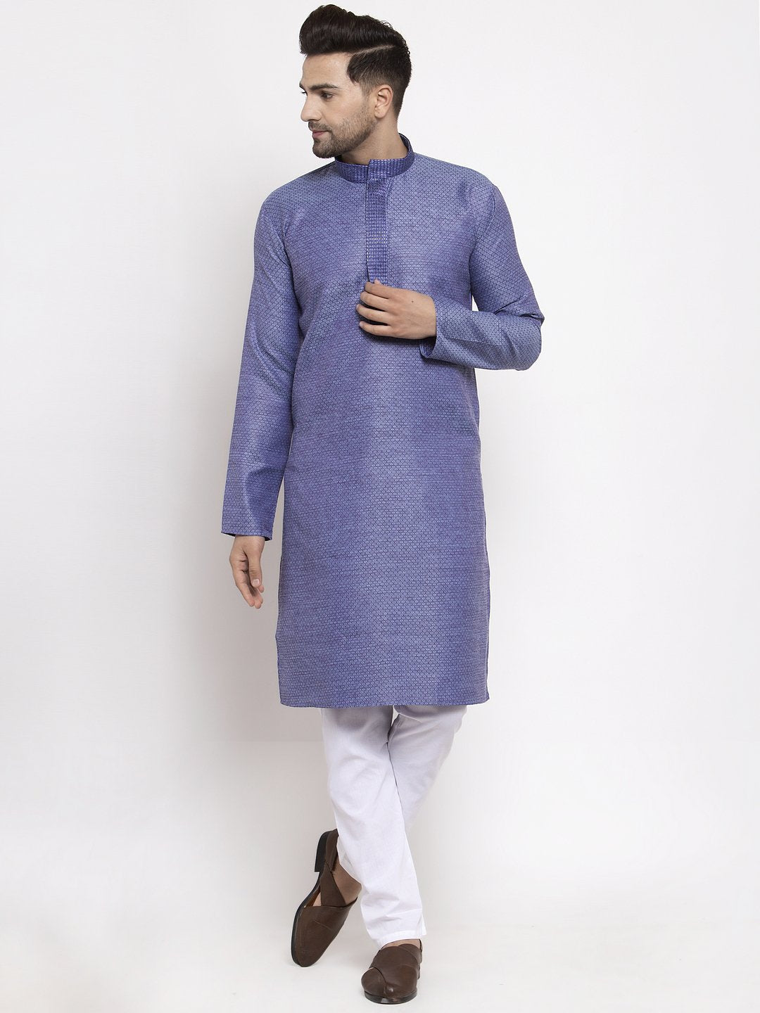Jompers Men Blue Embroidered Kurta Only