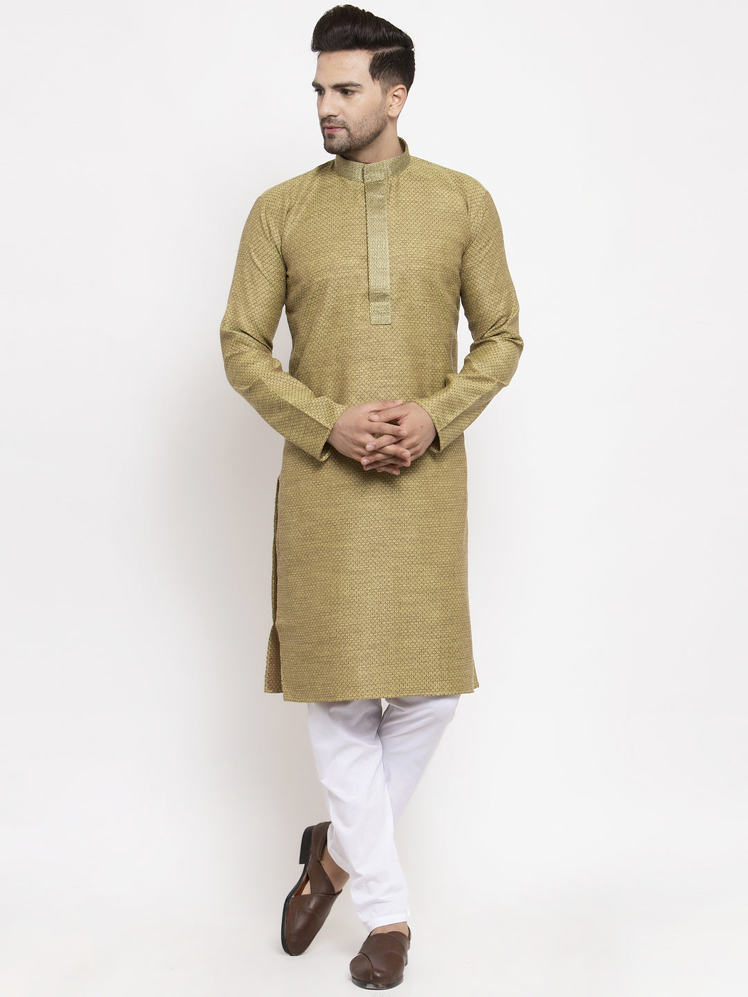 Jompers Men Olive Green Embroidered Kurta with Pyjamas