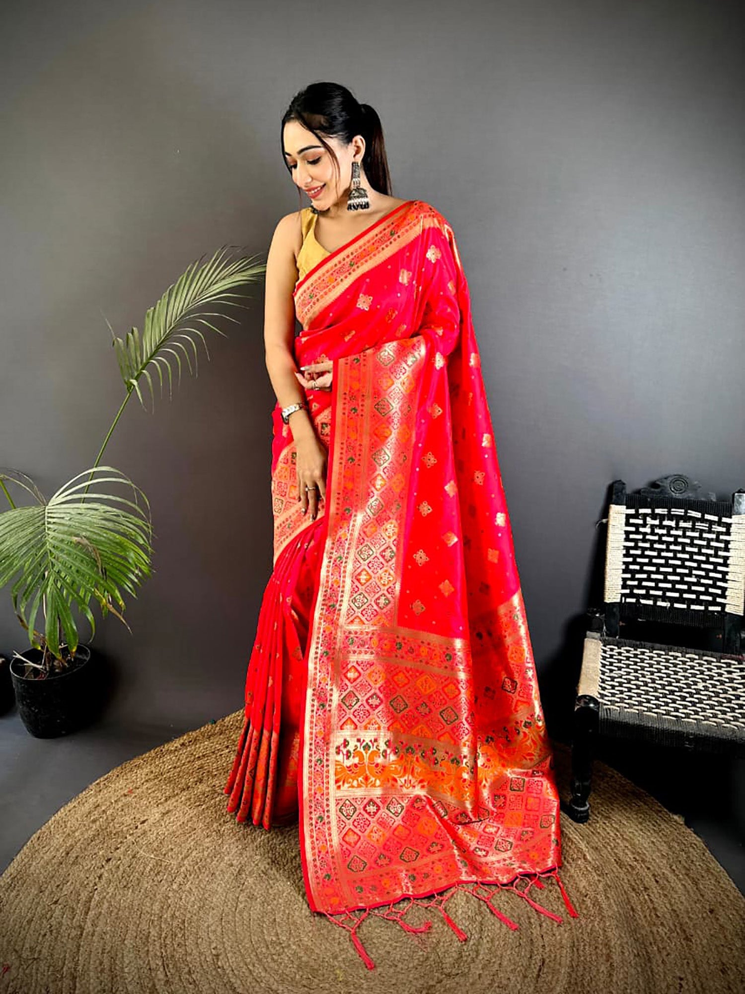 Joban Fashion Red Banarasi Lichi Silk Meenakari Weaving Saree