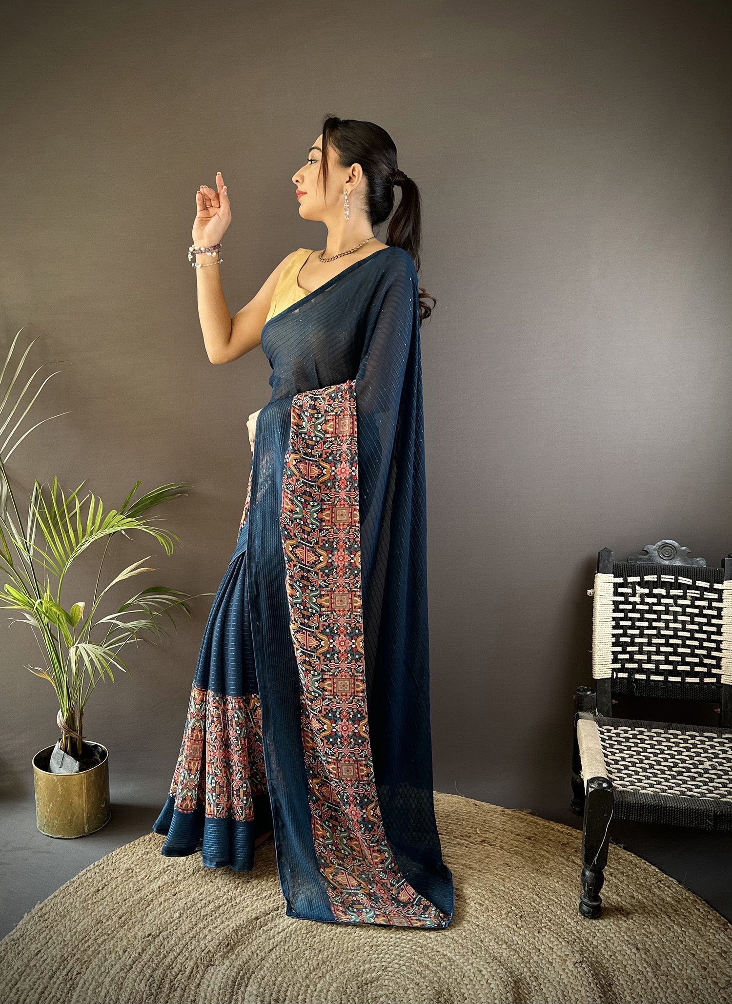 Joban Fashion Blue Georgette Attractive Foil Print Saree