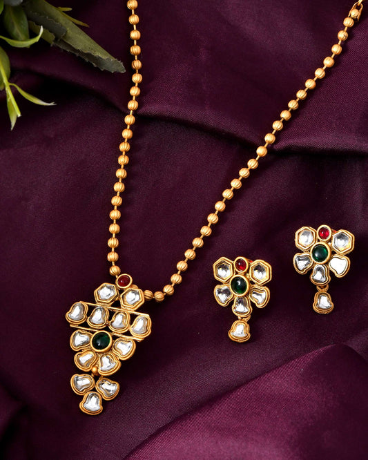 Jewels Nest Traditional Kundan Gold-Plated Jewellery Set with Mangalsutra & Earrings Jewels Nest