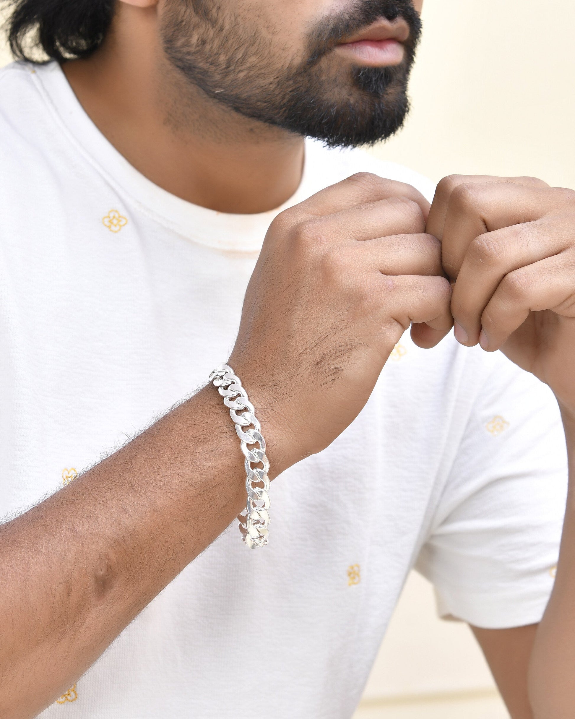 Jewels Nest Stylish Silver-Plated Chain Bracelet Jewels Nest