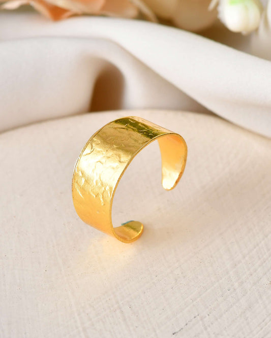 Jewels Nest Gold-Plated Matte Textured Open Band Ring – Anti-Tarnish Adjustable Finger Ring for Women 