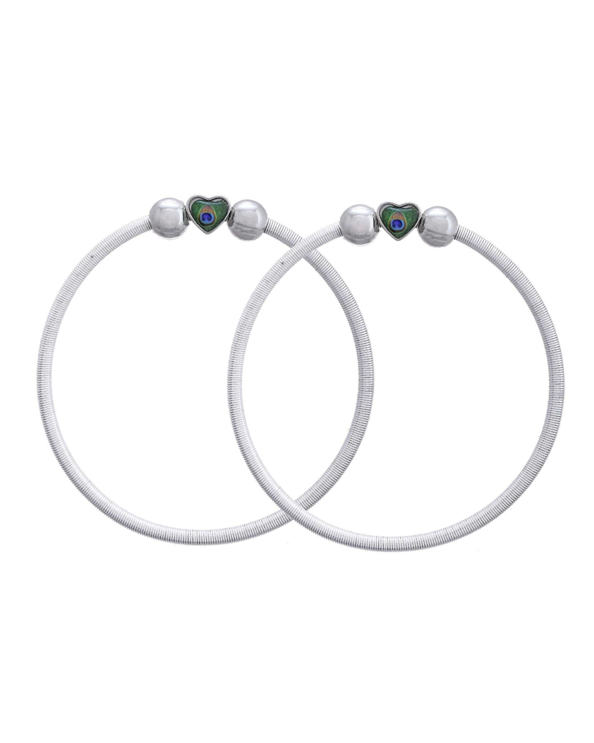 Jewels Nest Set of 2 Silver-Plated Stainless Steel Heart-Shaped Peacock Stone Beaded Anklets 