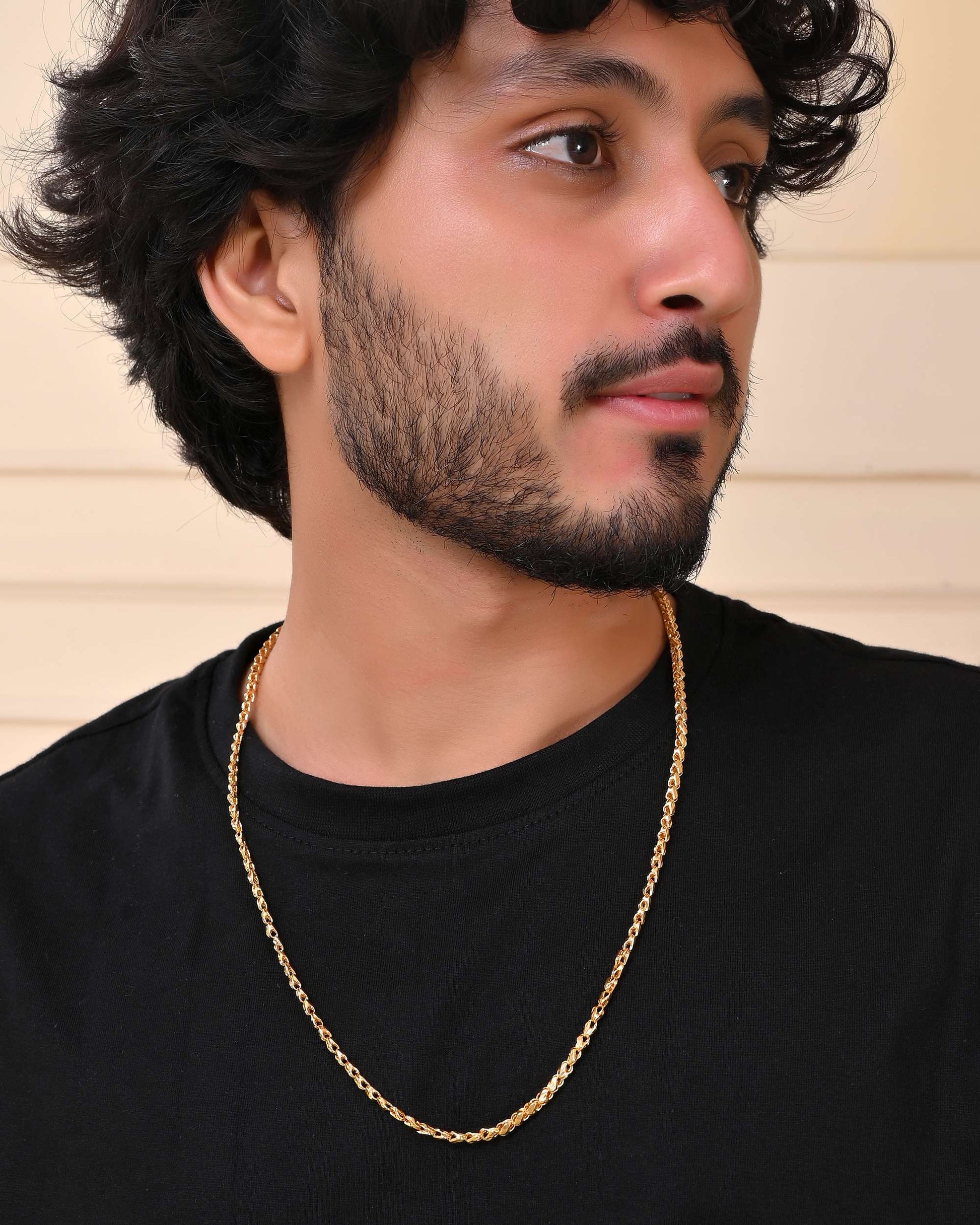 Jewels Nest Premium Spiral Gold Chain – Daily Wear with Luxury Appeal 