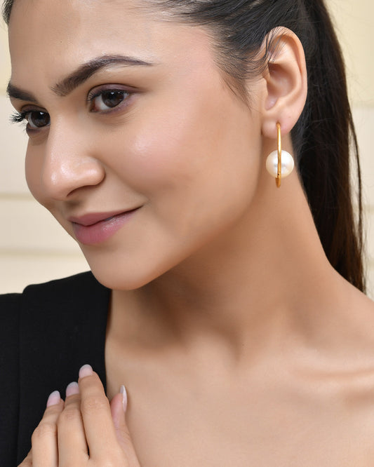 Jewels Nest Golden Halo Pearl Hoops Jewels Nest