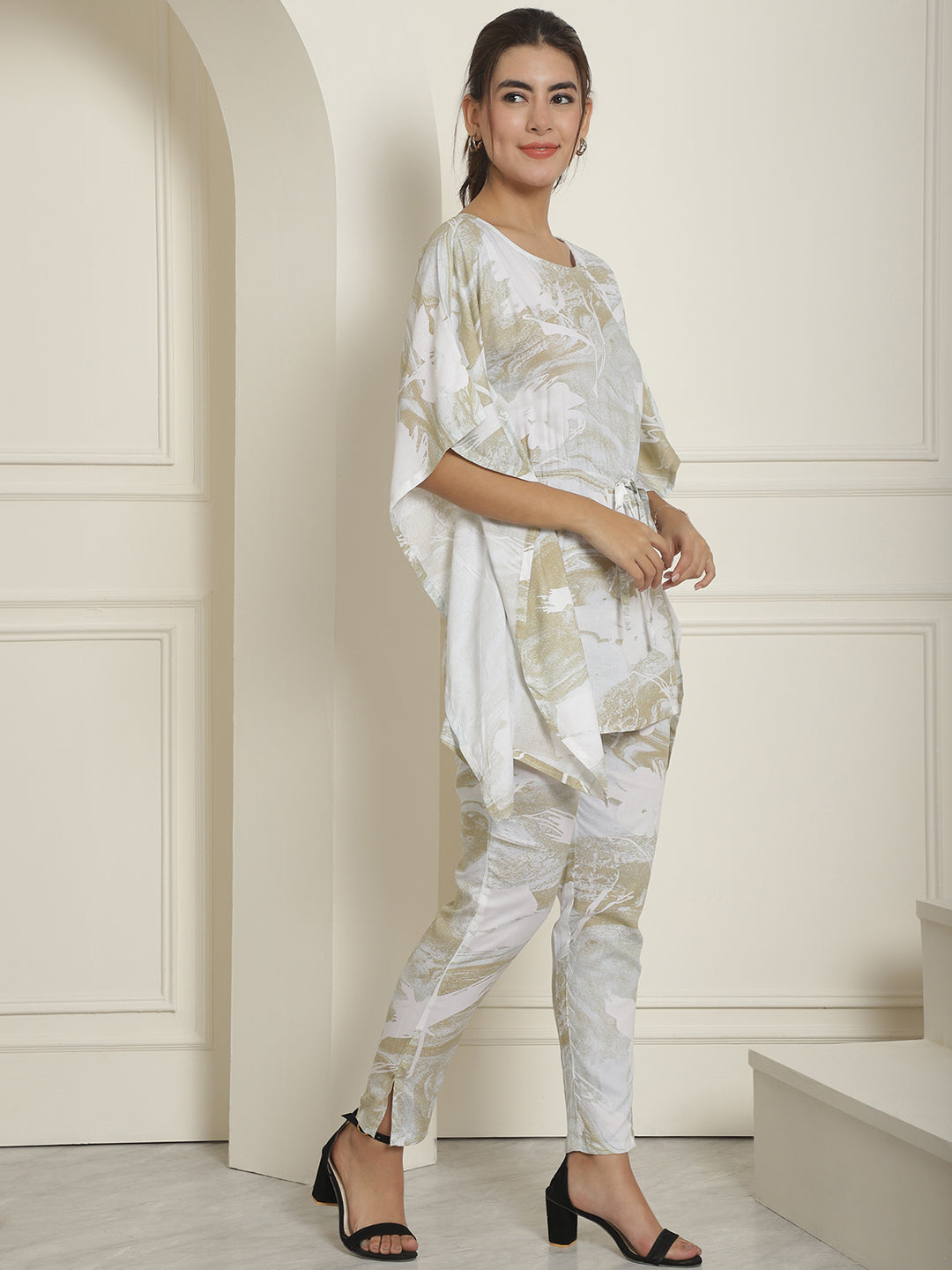 Indian Needle Women's Beige Tie Dye Printed Rayon Kaftan Tunic With Trousers - Beige 