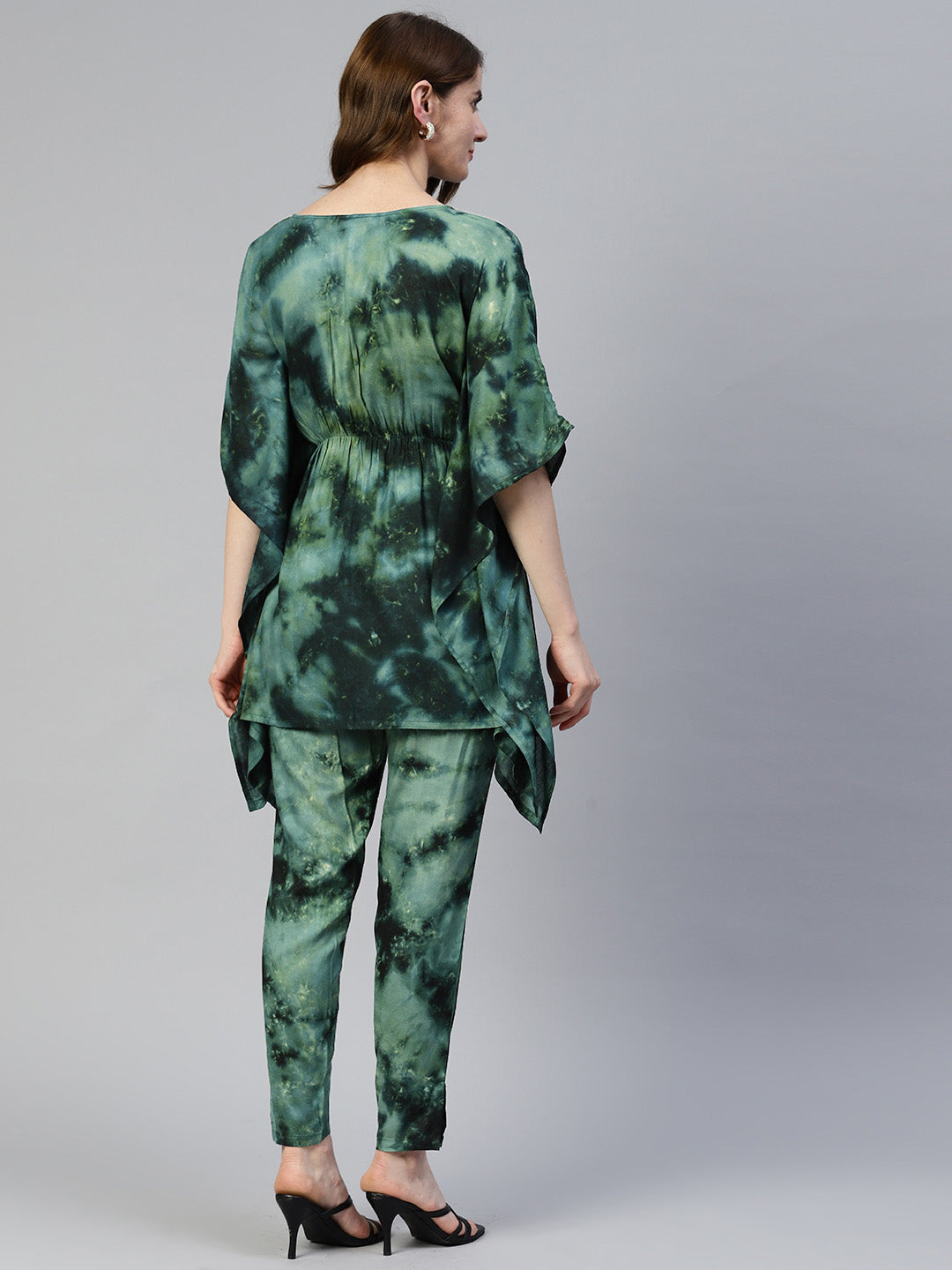 Jainish Women's Olive Green Tie Dye Printed Rayon Kaftan Tunic With Trousers 