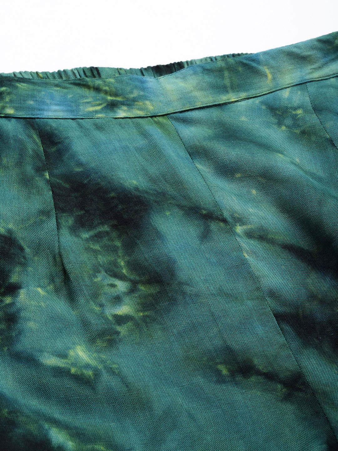 Jainish Women's Olive Green Tie Dye Printed Rayon Kaftan Tunic With Trousers 