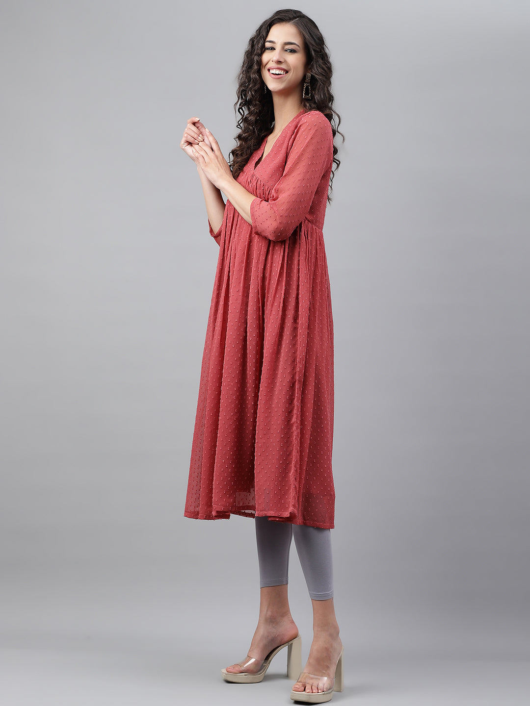 Janasya Women's Pink Dobby Chiffon Self Design Casual Empire Kurta 