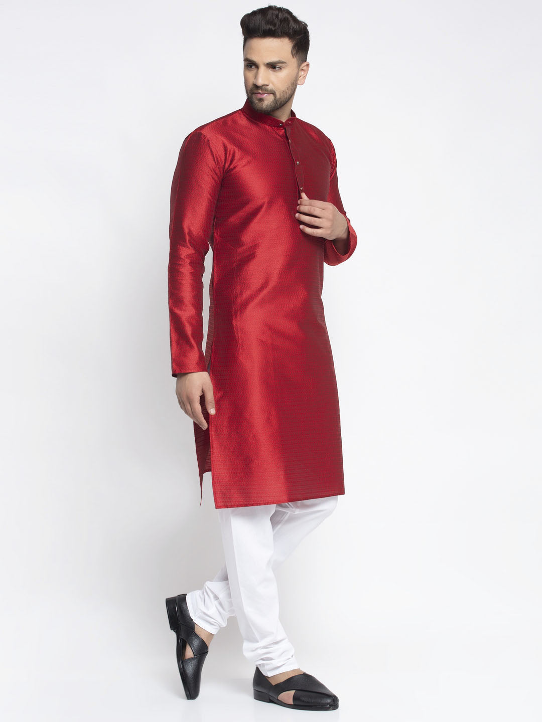 Jompers Men Maroon & White Woven Design Kurta with Pyjamas