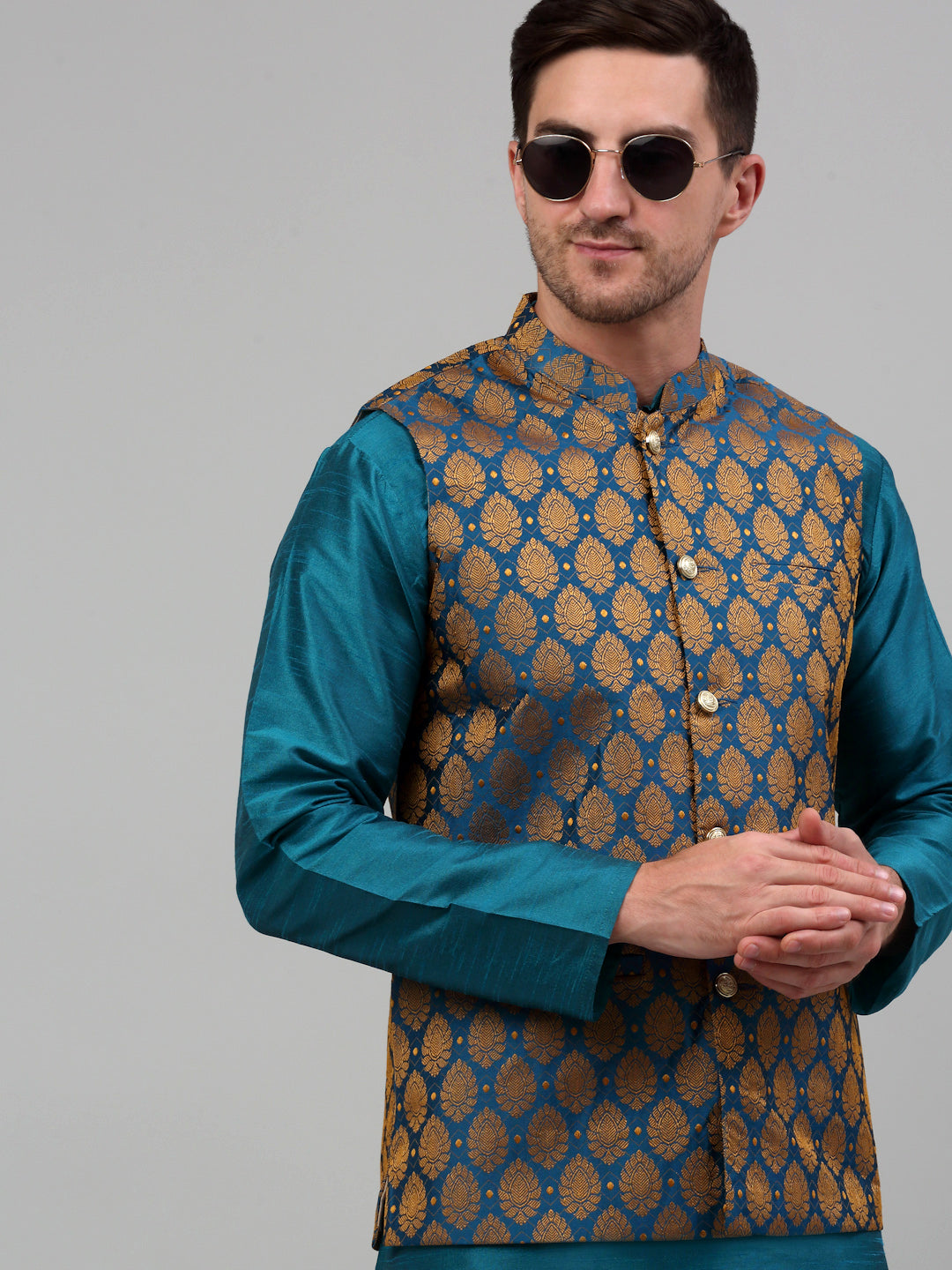 Jompers Men's Woven Design Nehru Jacket and Kurta Pyjama Set - Blue