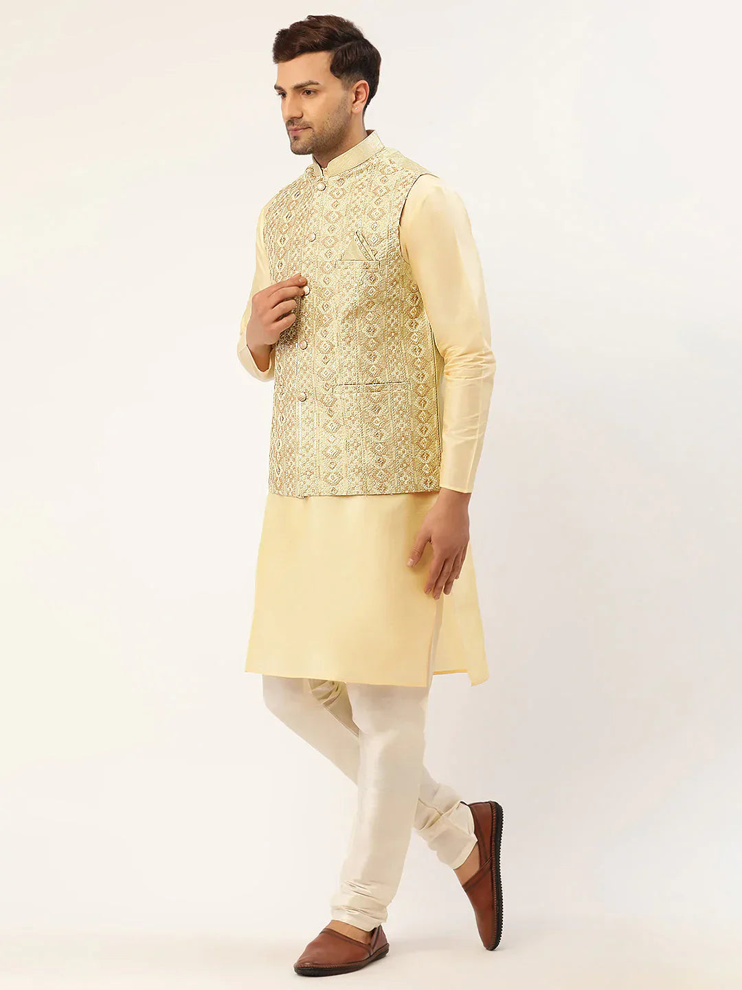 Jompers Men's Solid Kurta Pyjama With Pista Green Embroidered Nehru Jacket