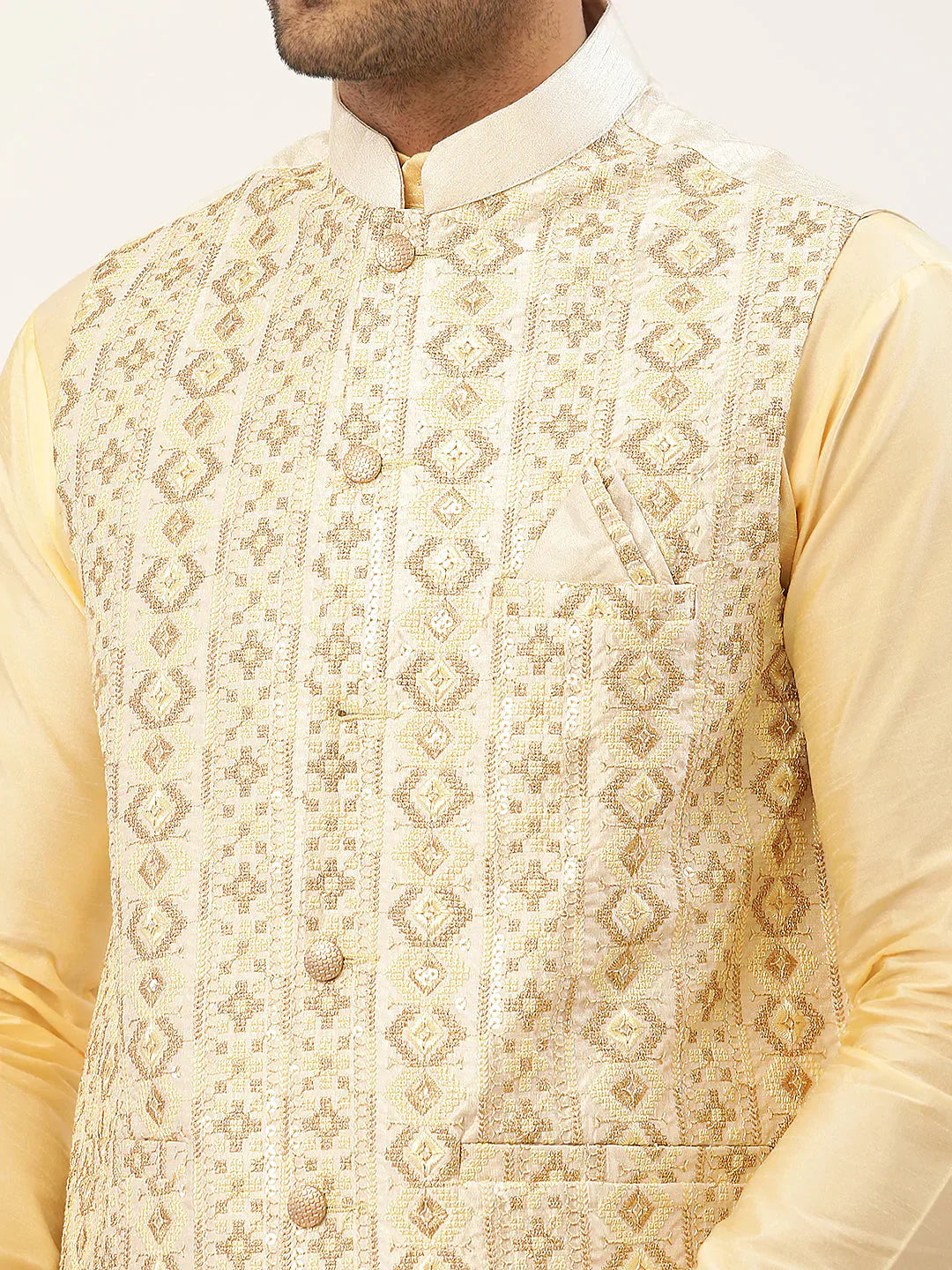 Jompers Men's Solid Kurta Pyjama With White Embroidered Nehru Jacket