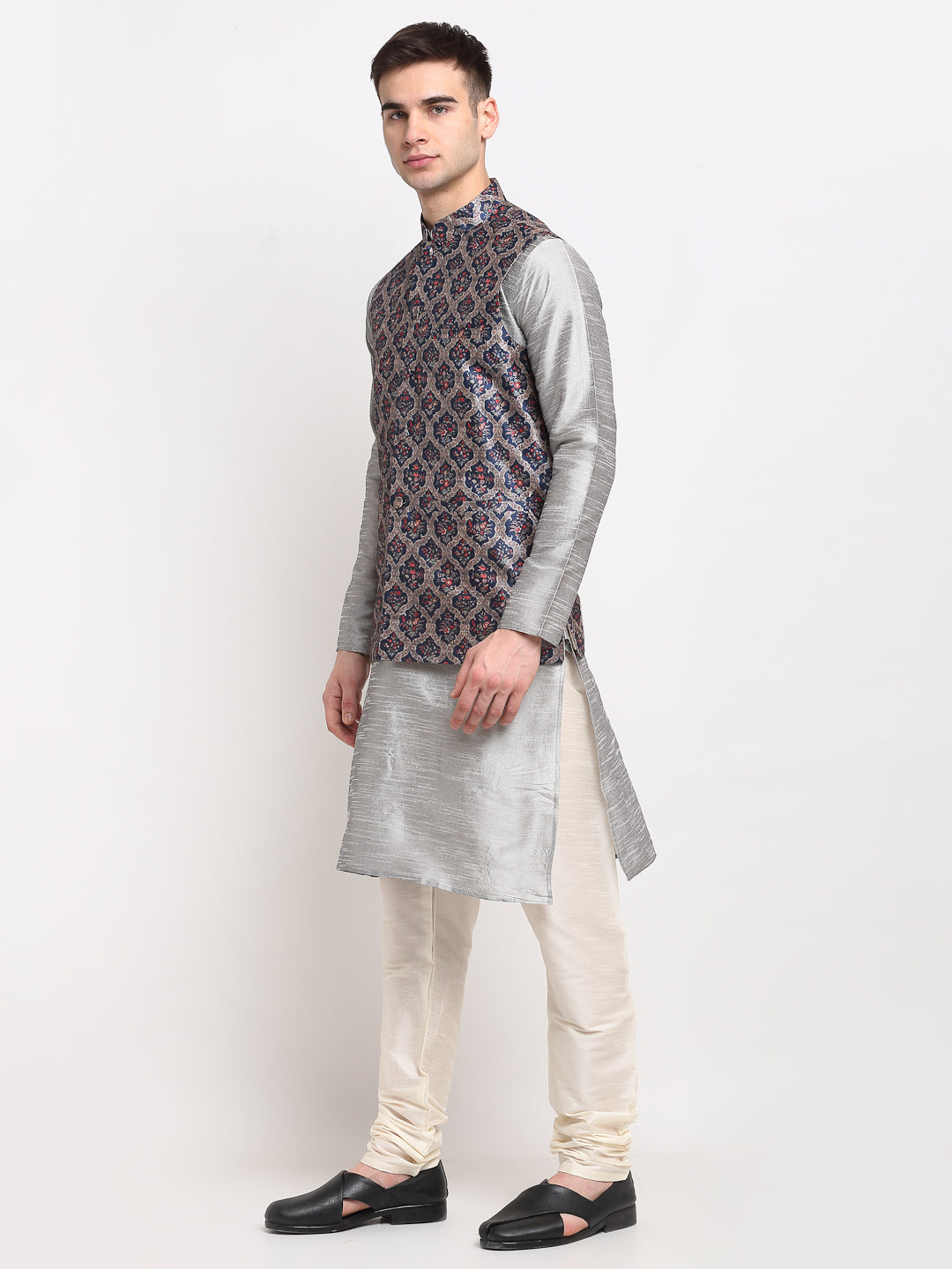 Jompers Men's Silver Dupion Silk Kurta with Churidar &Nehru Jacket(Grey)