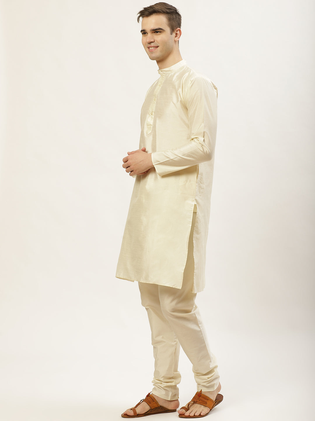 Jompers Men's Ikat Print Nehru Jacket & Kurta Pyjama ( Mustard )