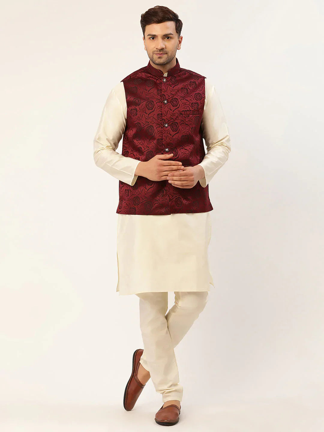 Jompers Men's Solid Kurta Pyjama With Maroon Floral Embroidered Nehru Jacket